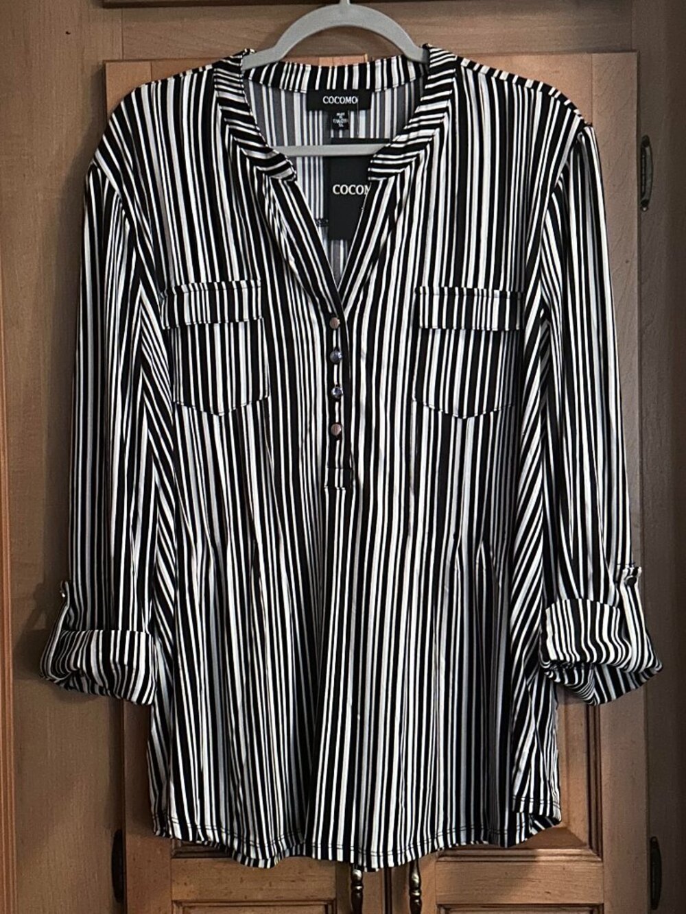 NWT Cocomo Black/White Pleated Stripped Top XL